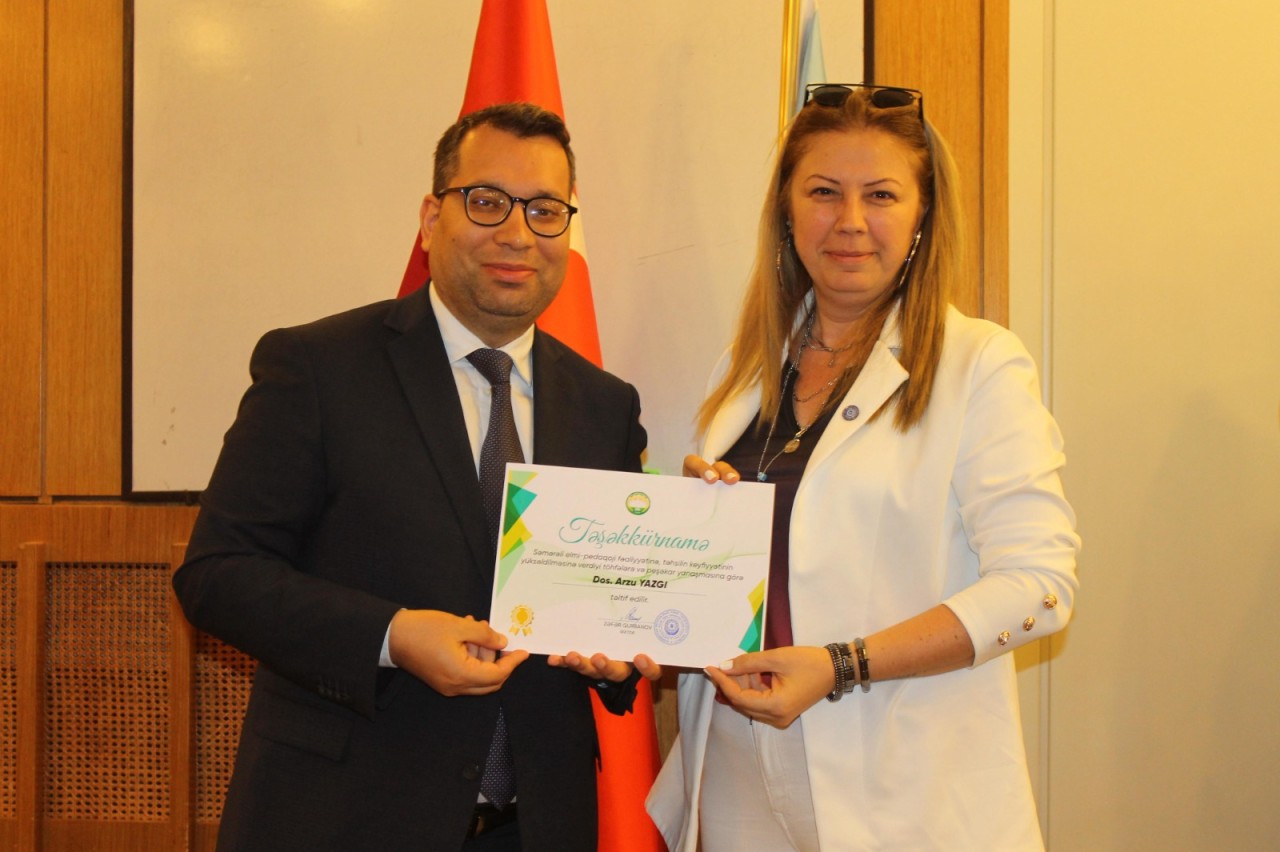 ADAU-nun rəhbər heyəti İzmirdə tələbələrlə görüş keçirdi - FOTOLAR